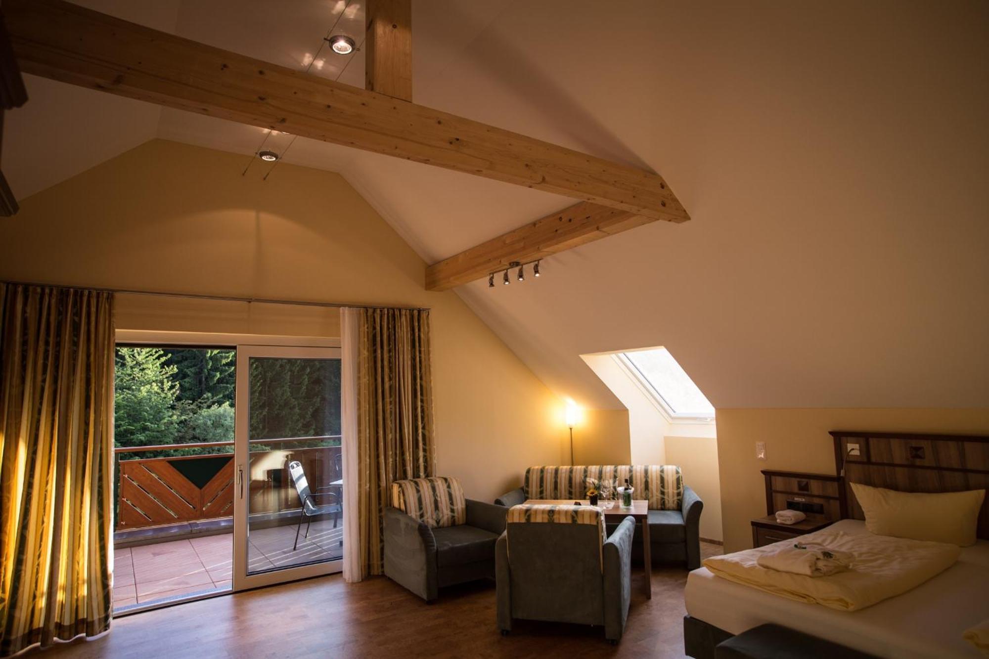 Wald-Hotel Heppe Dammbach Phòng bức ảnh
